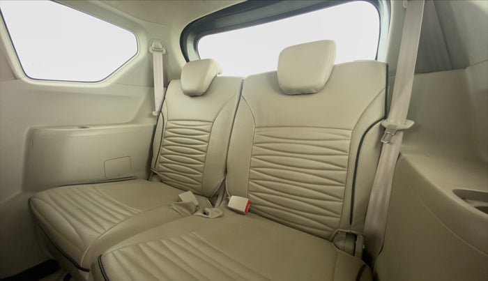 2021 Maruti Ertiga VXI SHVS, Petrol, Manual, 6,848 km, Third Seat Row ( optional )