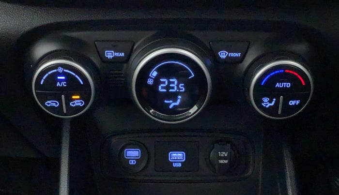 2021 Hyundai VENUE SX 1.0 TURBO, Petrol, Manual, 34,538 km, Automatic Climate Control