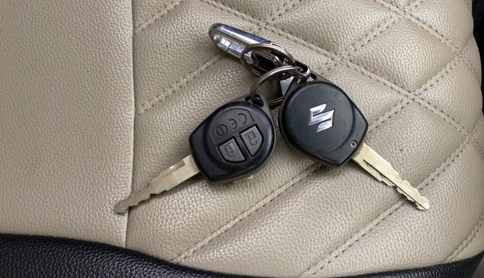 2019 Maruti New Wagon-R VXI 1.2, Petrol, Manual, 1,15,521 km, Key Close Up