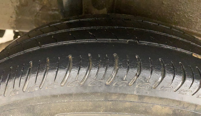 2019 Maruti New Wagon-R VXI 1.2, Petrol, Manual, 1,15,521 km, Right Rear Tyre Tread