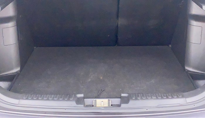 2018 Maruti Vitara Brezza ZDI PLUS, Diesel, Manual, 7,749 km, Boot Inside