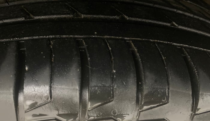 2025 KIA SYROS HTX Plus (O) 1.0 Turbo 7DCT, Petrol, Automatic, 39,411 km, Left Front Tyre Tread