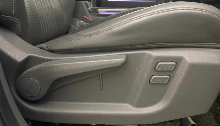 2025 KIA SYROS HTX Plus (O) 1.0 Turbo 7DCT, Petrol, Automatic, 39,411 km, Driver Side Adjustment Panel