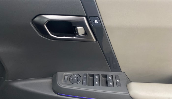 2025 KIA SYROS HTX Plus (O) 1.0 Turbo 7DCT, Petrol, Automatic, 39,411 km, Driver Side Door Panels Control