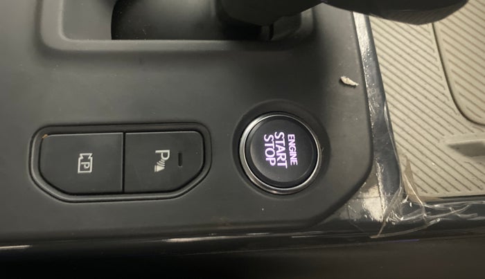 2025 KIA SYROS HTX Plus (O) 1.0 Turbo 7DCT, Petrol, Automatic, 39,411 km, Keyless Start/ Stop Button