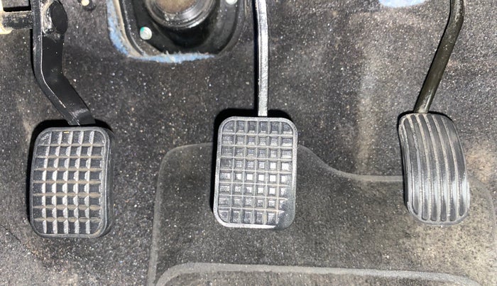 2018 Tata Hexa XT 4X2 6 STR, Diesel, Manual, 43,930 km, Pedals