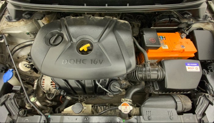 2016 Hyundai New Elantra 2.0 SX AT PETROL, Petrol, Automatic, 88,411 km, Open Bonet