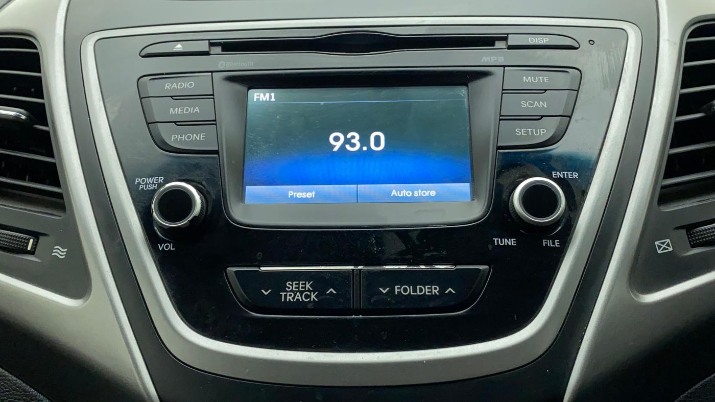 2016 Hyundai New Elantra 2.0 SX AT PETROL, Petrol, Automatic, 88,411 km, Infotainment System
