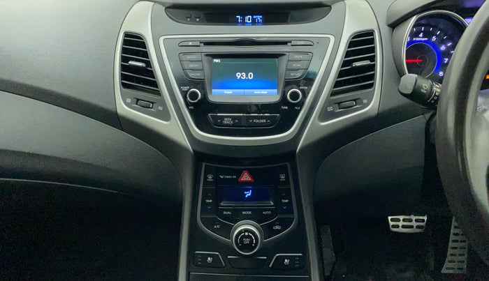 2016 Hyundai New Elantra 2.0 SX AT PETROL, Petrol, Automatic, 88,411 km, Air Conditioner