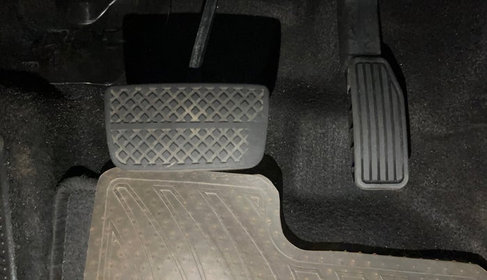 2015 Honda Jazz 1.2L I-VTEC V AT, Petrol, Automatic, 74,996 km, Pedals