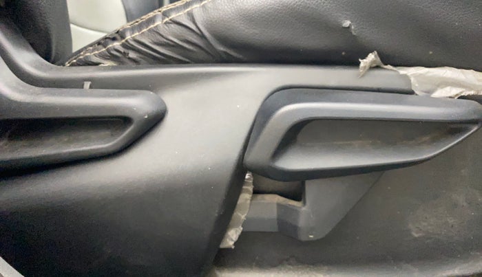 2021 Tata TIGOR XZ PLUS PETROL, Petrol, Manual, 43,573 km, Driver Side Adjustment Panel