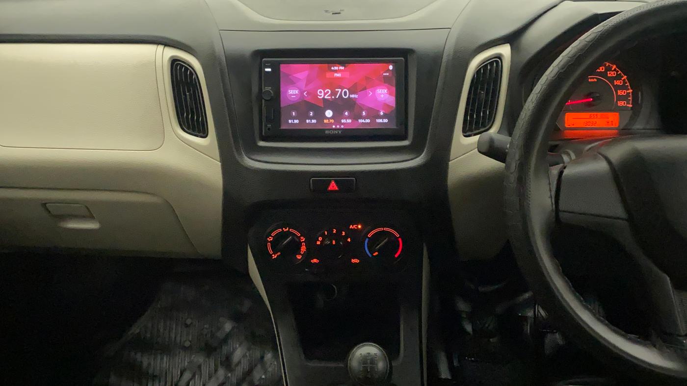 2021 Maruti New Wagon-R LXI CNG 1.0, CNG, Manual, 13,032 km, Air Conditioner