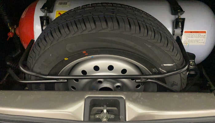 2021 Maruti New Wagon-R LXI CNG 1.0, CNG, Manual, 13,032 km, Spare Tyre