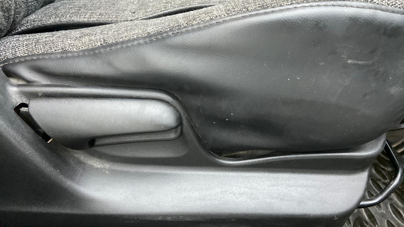 2013 Maruti Swift VDI, Diesel, Manual, 68,445 km, Driver Side Adjustment Panel