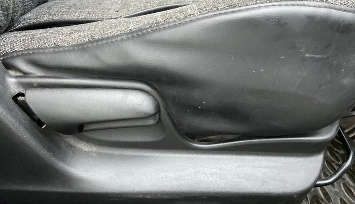 2013 Maruti Swift VDI, Diesel, Manual, 68,445 km, Driver Side Adjustment Panel
