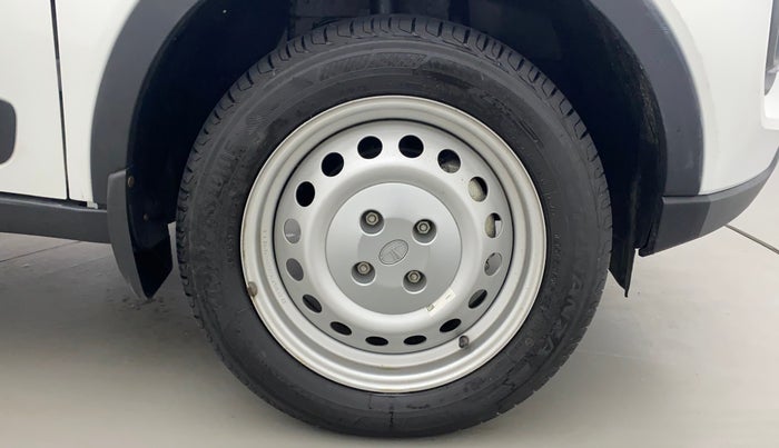 2023 Tata NEXON XE PETROL, Petrol, Manual, 390 km, Right Front Wheel