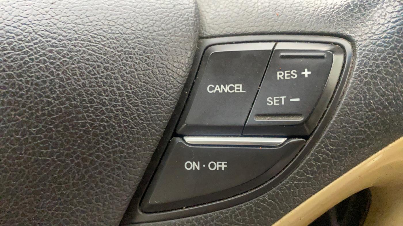 2013 Hyundai Sonata 2.4 GDI AT, Petrol, Automatic, 64,863 km, Adaptive Cruise Control