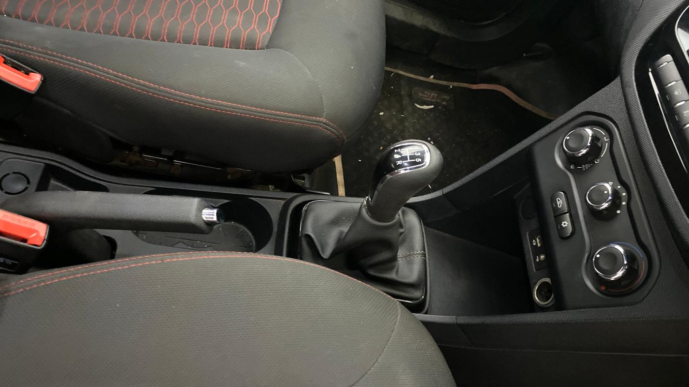 2019 Tata TIAGO JTP 1.2 PETROL, Petrol, Manual, 24,056 km, Gear Lever