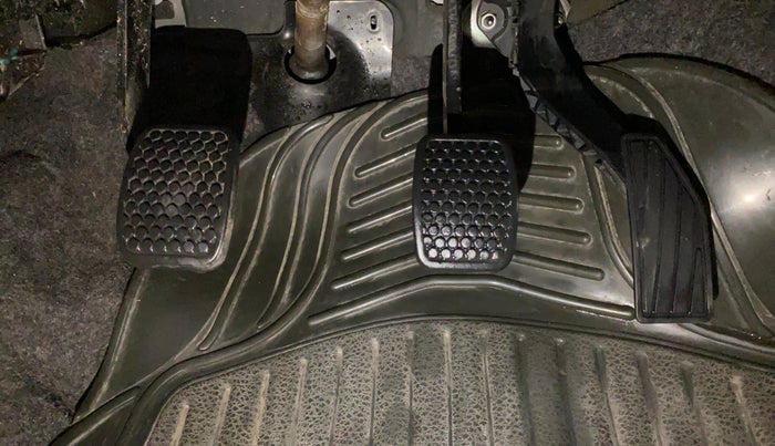 2018 Maruti Alto K10 VXI, Petrol, Manual, 25,715 km, Pedals