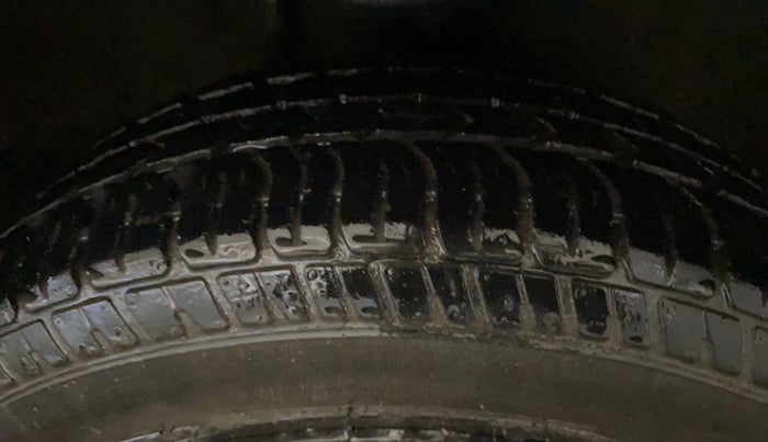 2018 Maruti Alto K10 VXI, Petrol, Manual, 25,715 km, Right Front Tyre Tread