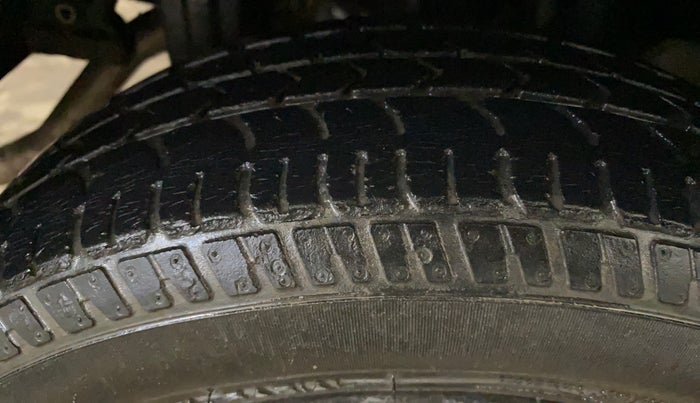 2018 Maruti Alto K10 VXI, Petrol, Manual, 25,715 km, Right Rear Tyre Tread