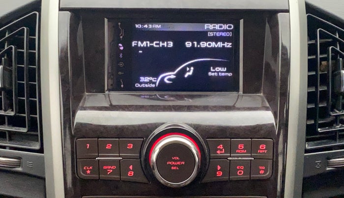 2014 Mahindra XUV500 W6, Diesel, Manual, 1,34,062 km, Infotainment System