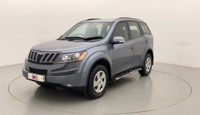 2014 Mahindra XUV500 W6, Diesel, Manual, 1,34,062 km, Left Front Diagonal