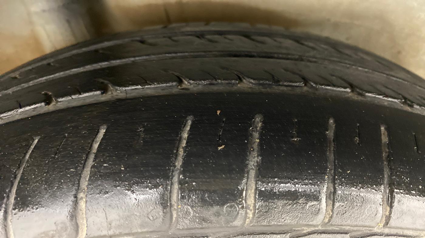 2012 Honda City V MT PETROL, Petrol, Manual, 60,020 km, Right Rear Tyre Tread