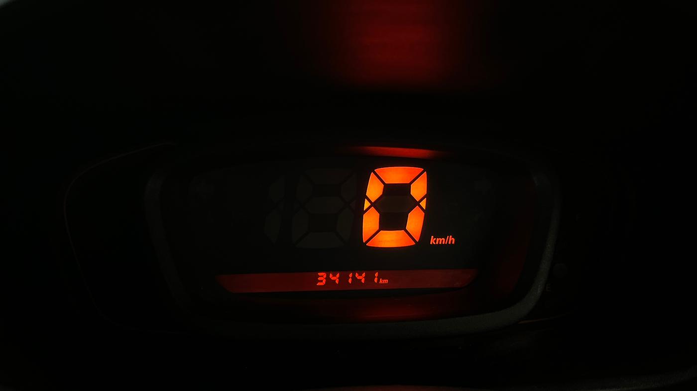 2016 Renault Kwid RXT 0.8, Petrol, Manual, 34,055 km, Odometer Image