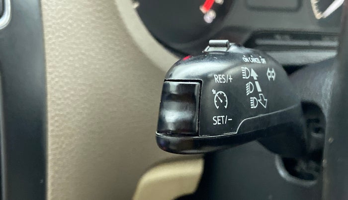 2015 Skoda Rapid 1.5 TDI MT ELEGANCE BLACK PACKAGE, Diesel, Manual, 64,793 km, Adaptive Cruise Control