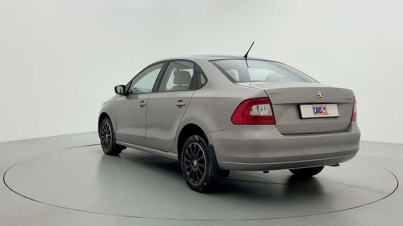 2015 Skoda Rapid 1.5 TDI MT ELEGANCE BLACK PACKAGE, Diesel, Manual, 64,793 km, Left Back Diagonal