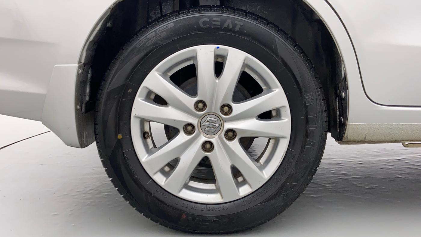 2017 Maruti Ertiga ZDI PLUS SHVS, Diesel, Manual, 40,523 km, Right Rear Wheel