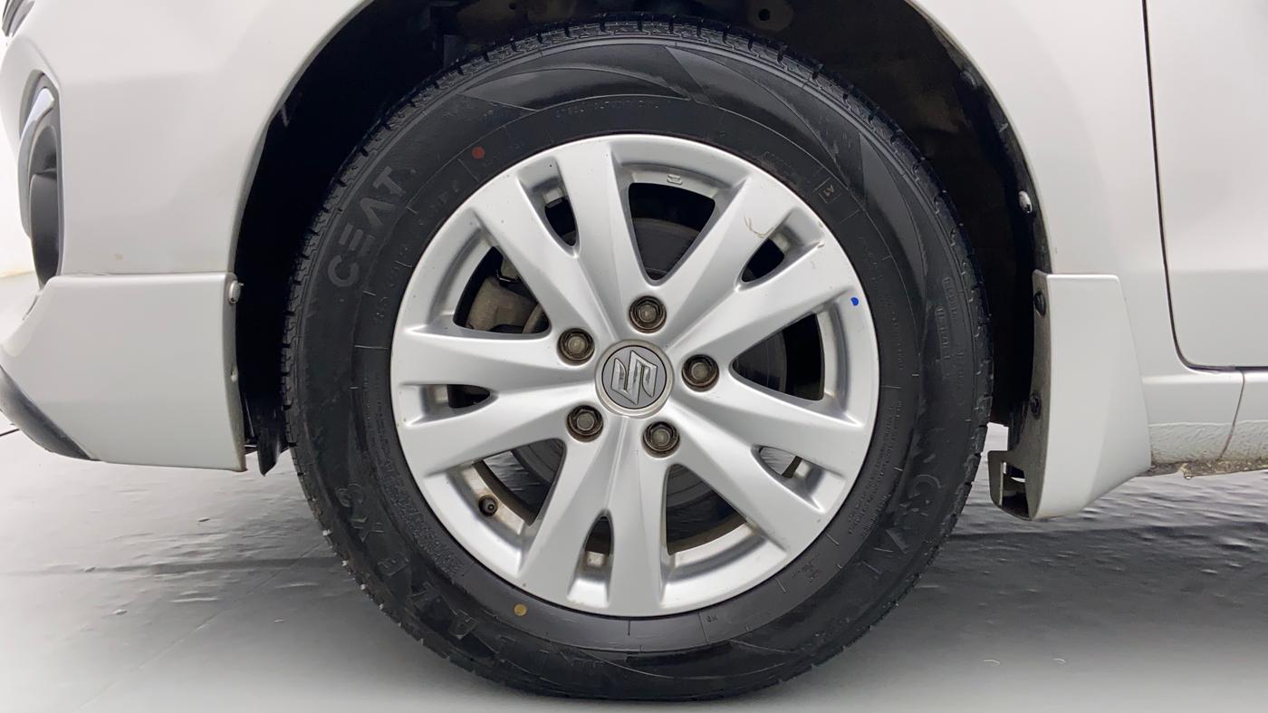 2017 Maruti Ertiga ZDI PLUS SHVS, Diesel, Manual, 40,523 km, Left Front Wheel