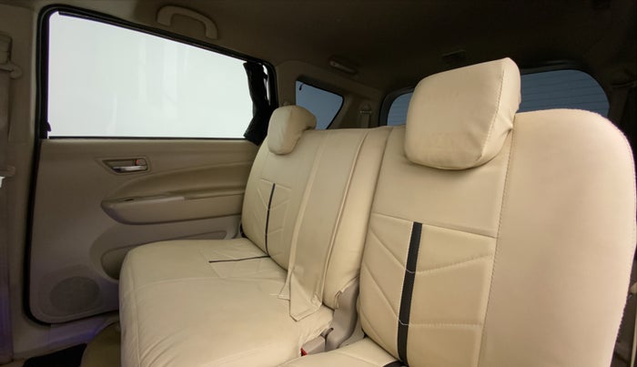 2017 Maruti Ertiga ZDI PLUS SHVS, Diesel, Manual, 40,523 km, Right Side Rear Door Cabin