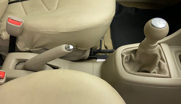 2017 Maruti Ertiga ZDI PLUS SHVS, Diesel, Manual, 40,523 km, Gear Lever