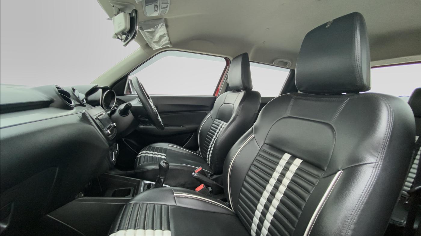 2019 Maruti Swift VXI D, Petrol, Manual, 56,150 km, Right Side Front Door Cabin