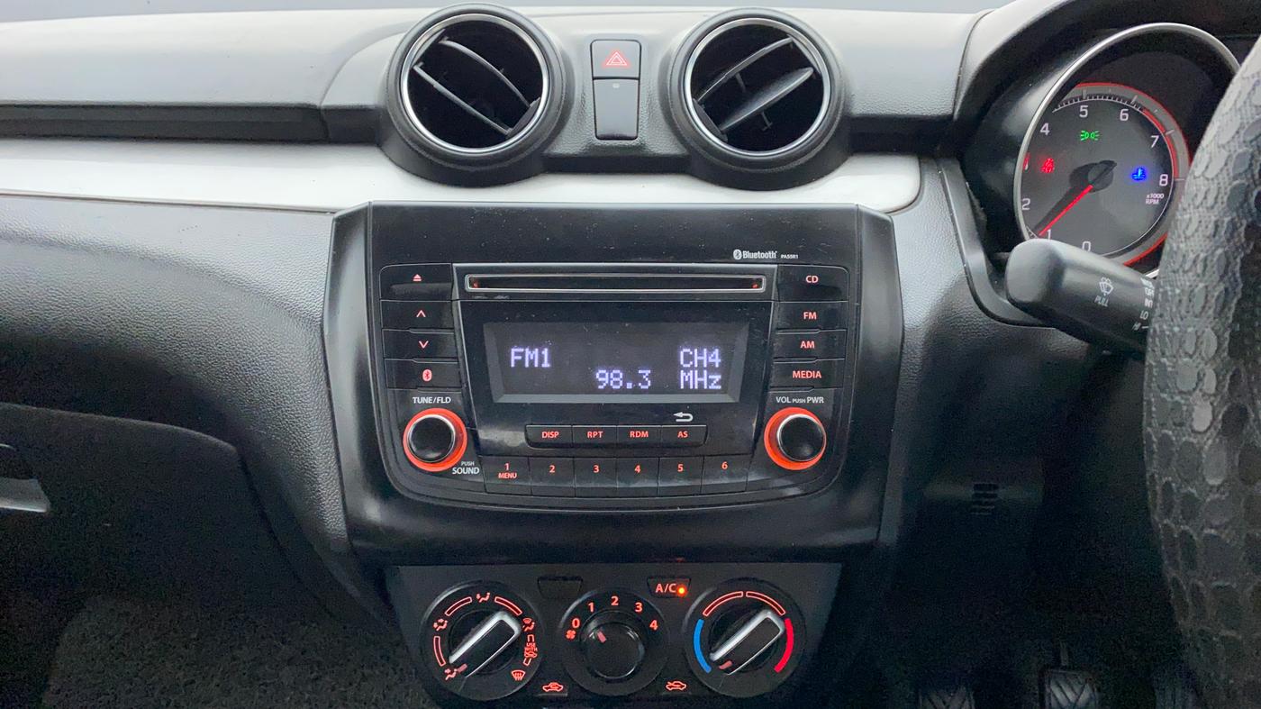 2019 Maruti Swift VXI D, Petrol, Manual, 56,150 km, Air Conditioner