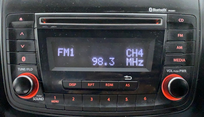 2019 Maruti Swift VXI D, Petrol, Manual, 56,150 km, Infotainment System