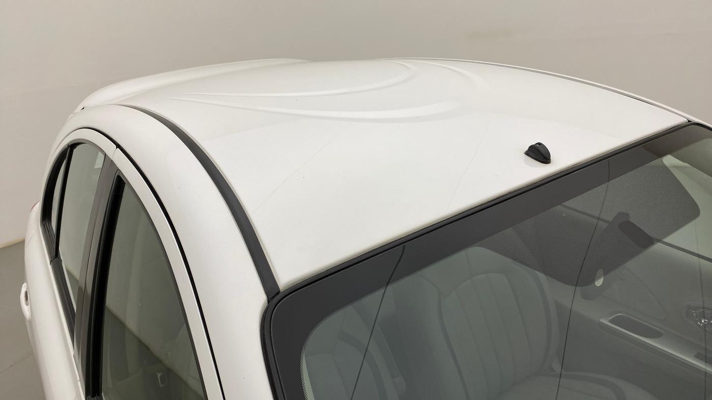 2016 Nissan Micra XV CVT, Petrol, Automatic, 33,902 km, Roof