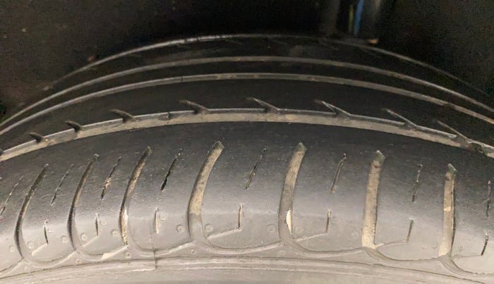 2019 Ford Ecosport TITANIUM 1.5L DIESEL, Diesel, Manual, 73,922 km, Left Rear Tyre Tread
