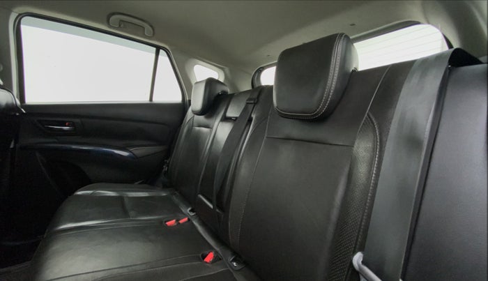 2017 Maruti S Cross ALPHA 1.3, Diesel, Manual, 58,771 km, Right Side Rear Door Cabin