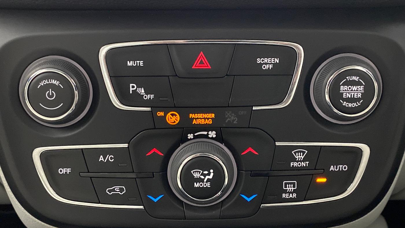 2017 Jeep Compass LIMITED 1.4 AT, Petrol, Automatic, 14,094 km, Automatic Climate Control
