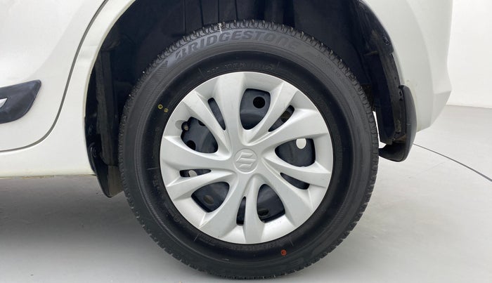 2020 Maruti Swift VXI D, Petrol, Manual, 44,174 km, Left Rear Wheel