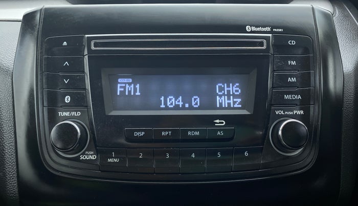 2020 Maruti Swift VXI D, Petrol, Manual, 44,174 km, Infotainment System