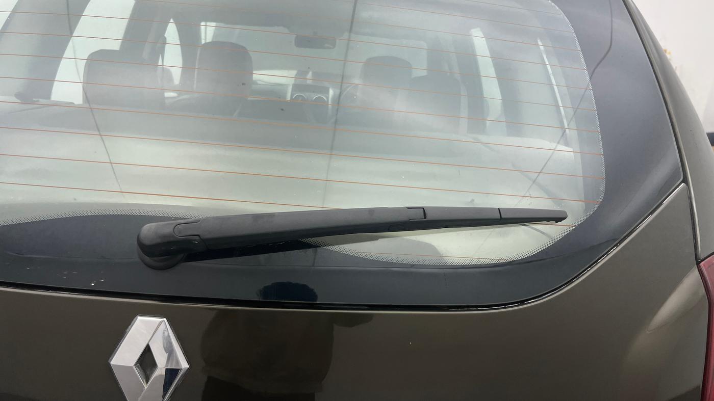 2016 Renault Duster RXL 1.6 PETROL, Petrol, Manual, 49,077 km, Rear Wiper