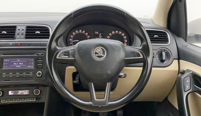 2016 Skoda Rapid AMBITION 1.5 TDI, Diesel, Manual, 1,35,459 km, Steering Wheel Close Up