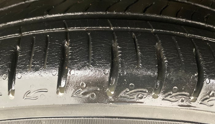 2022 Hyundai GRAND I10 NIOS ASTA 1.2 KAPPA VTVT, Petrol, Manual, 17,175 km, Right Front Tyre Tread