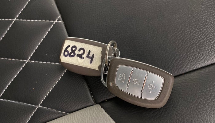 2022 Hyundai GRAND I10 NIOS ASTA 1.2 KAPPA VTVT, Petrol, Manual, 17,175 km, Key Close Up