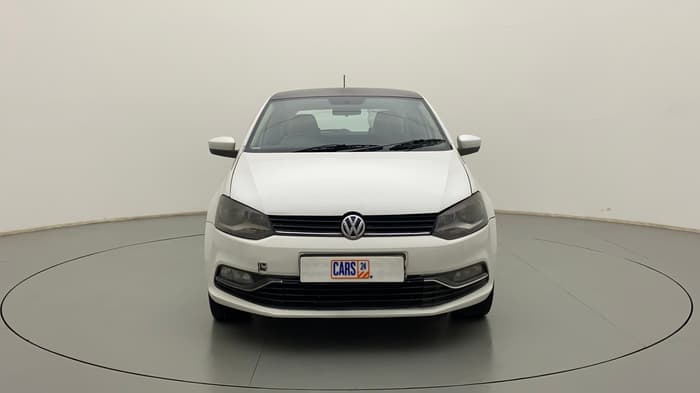 2015 Volkswagen Polo HIGHLINE1.2L, Petrol, Manual, 1,10,375 km, Front