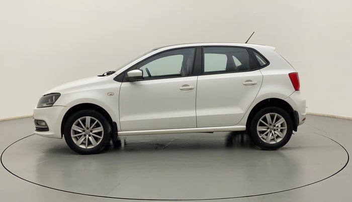 2015 Volkswagen Polo HIGHLINE1.2L, Petrol, Manual, 1,10,375 km, Left Side